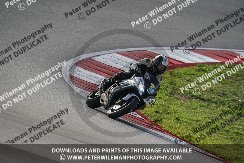 motorbikes;no limits;peter wileman photography;portimao;portugal;trackday digital images